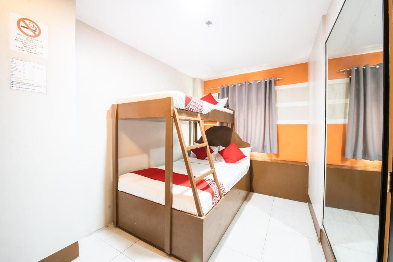 Oyo 475 Pearl Blossom Hotel Manila Exterior photo
